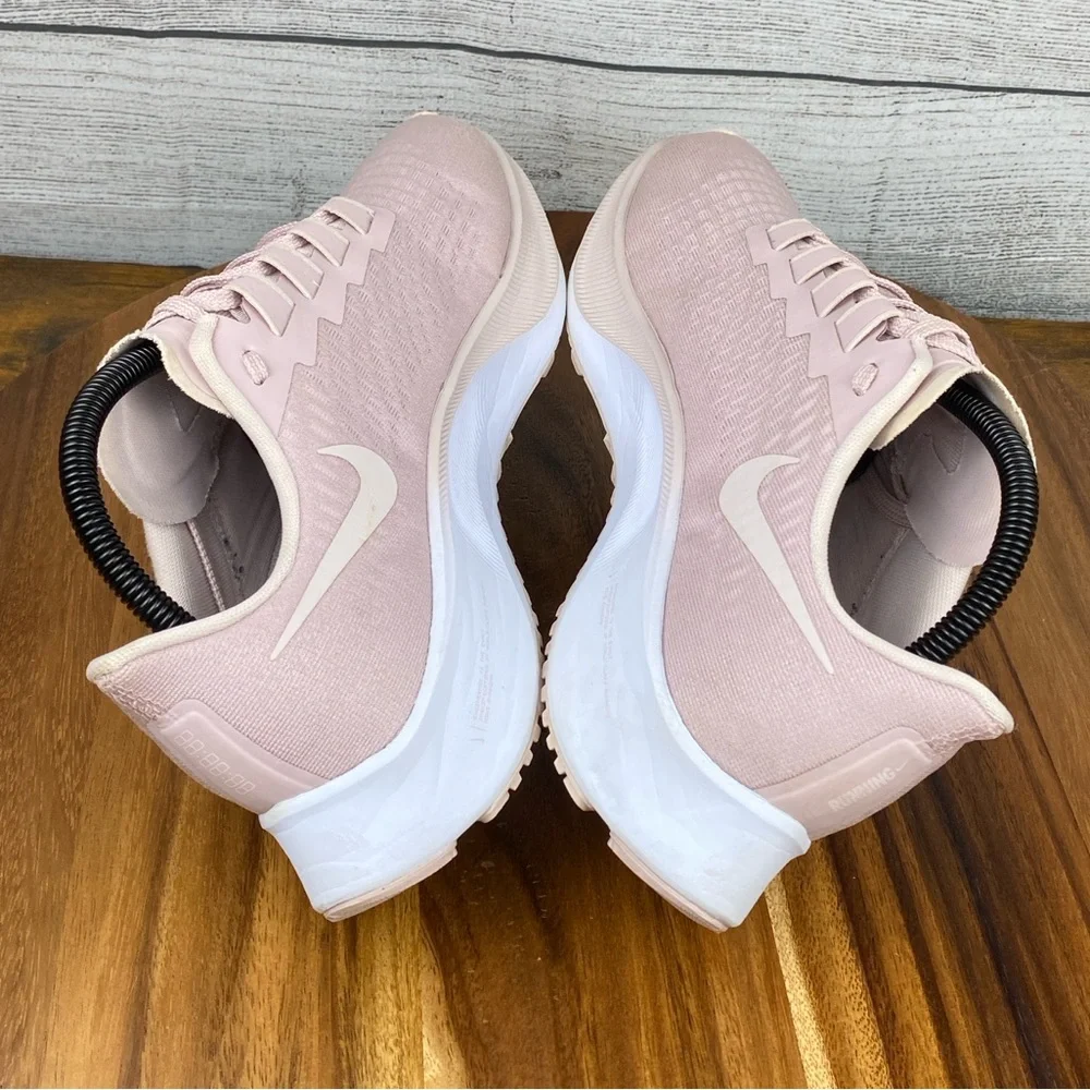 Nike Air Zoom Pegasus 37 Champagne Pink Running Shoe BQ9647-601 Women’s Size 10